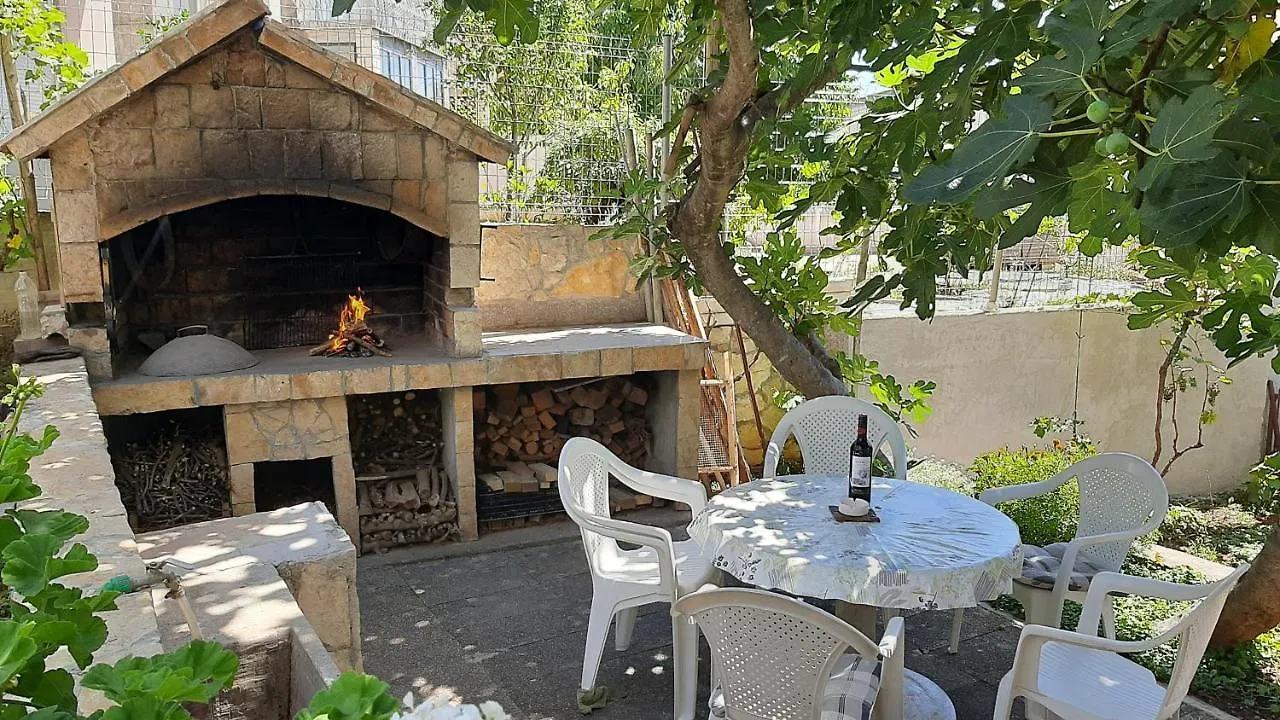 Mlakic Apartments Trogir