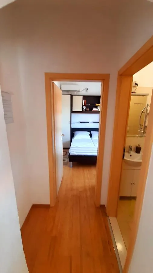Mlakic Apartments Trogir Croatia